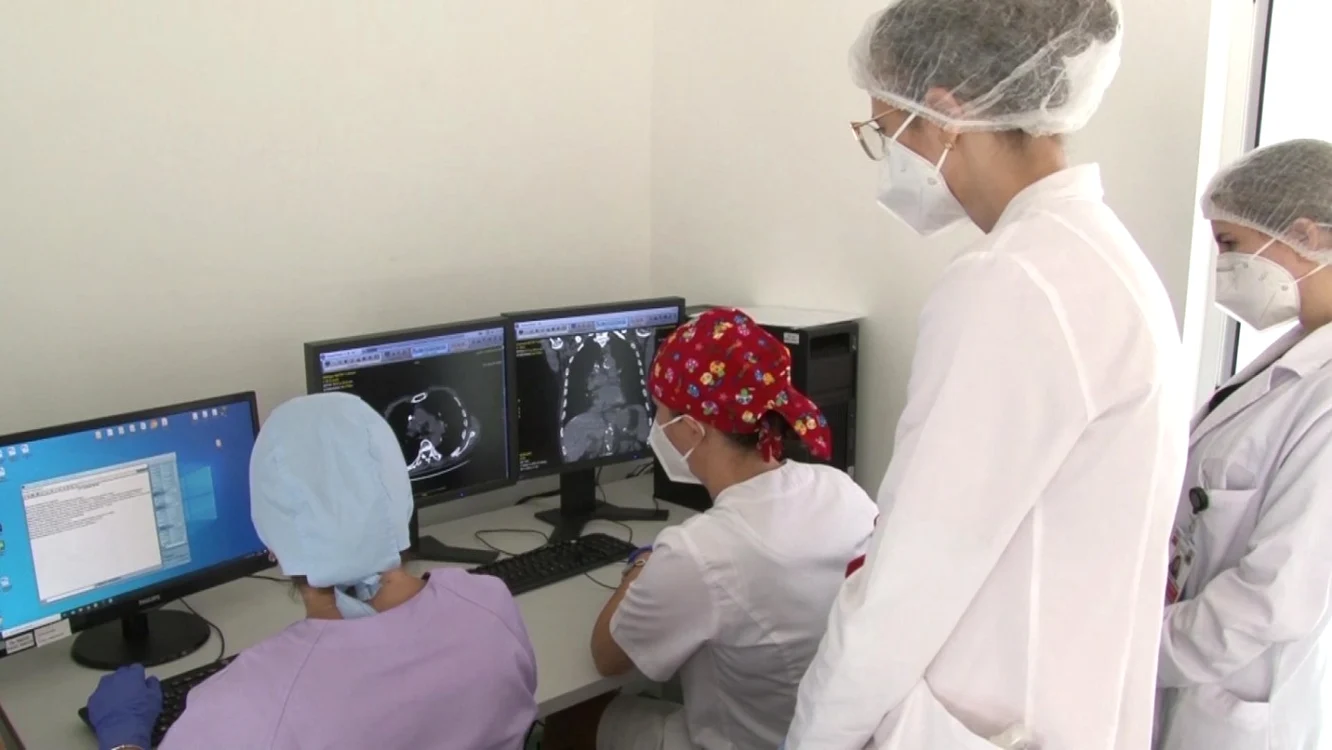 Pacienţii vor fi investigaţi biologic şi imagistic în centrele de evaluare FOTO: Arhiva