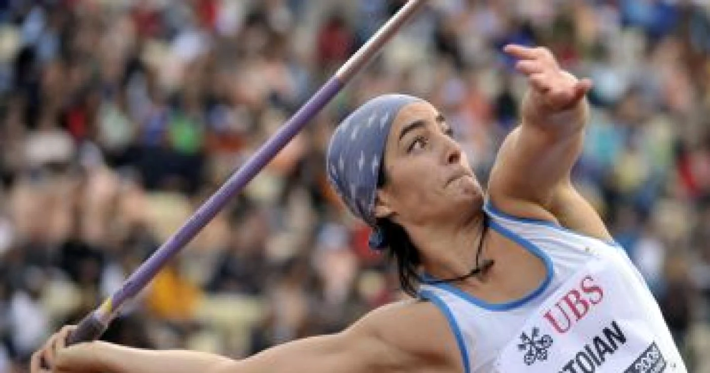 ATLETISM: Două românce, în finala mondială la aruncarea suliţei !