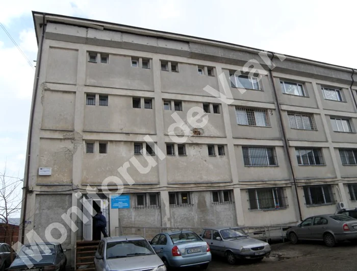 
    Acesta este Adăpostul în care era găzduit Alin (foto: Monitorul de Vrancea)  