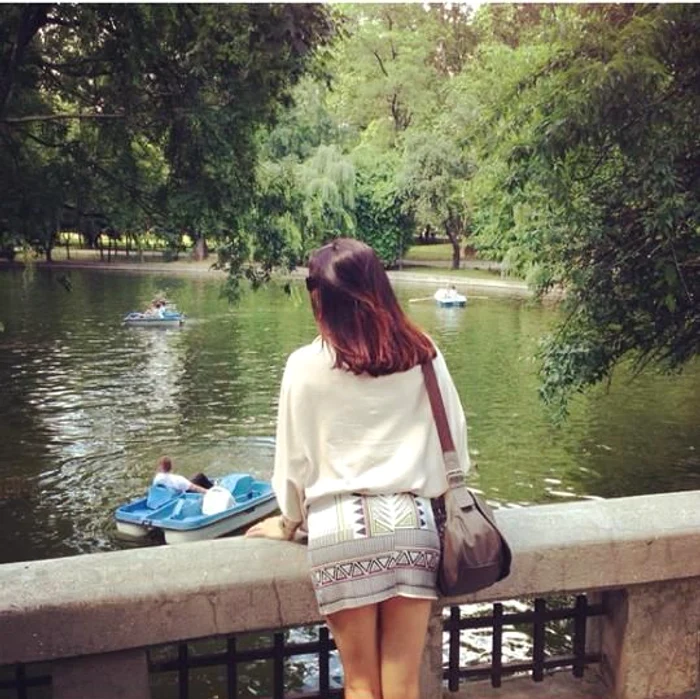 Claudia a purtat o rochie lejeră, dar extrem de sexy