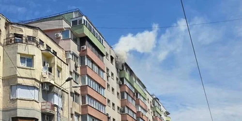 Incendiu puternic într-un apartament de pe Calea Moșilor, Sector 2 Buc FOTO Video ISU  