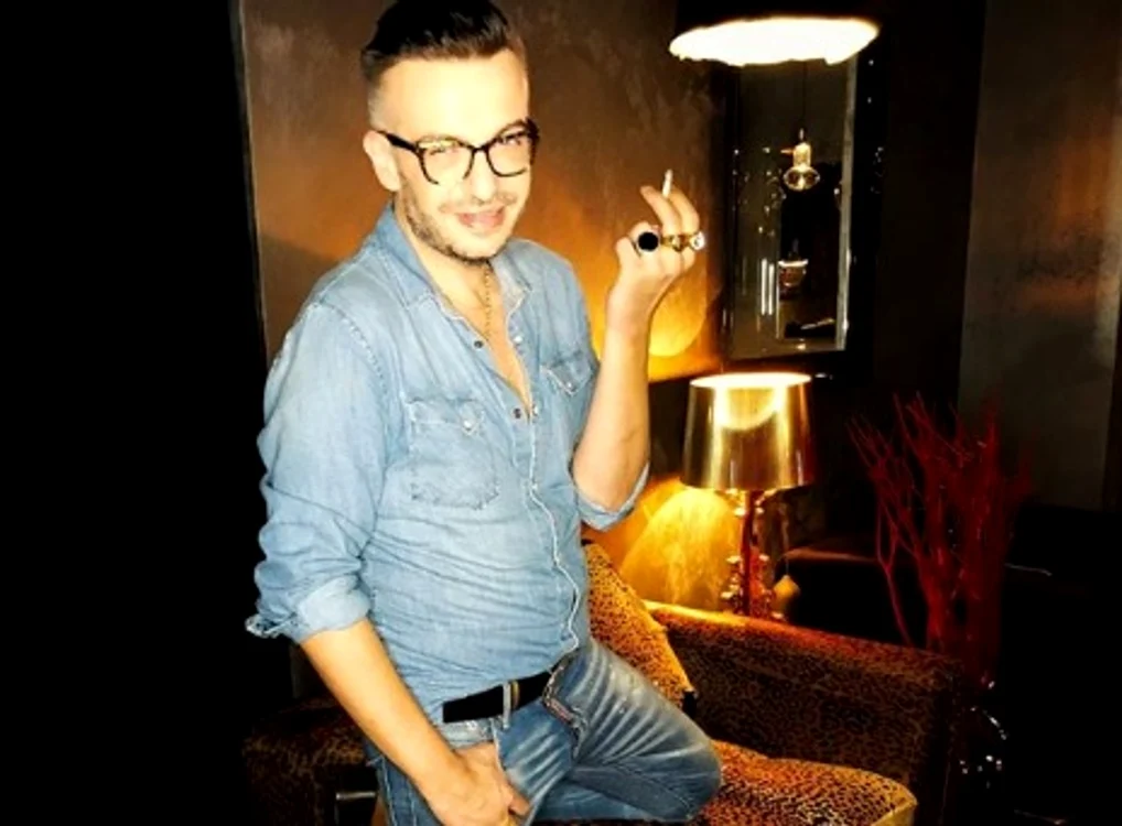 
    Răzvan Ciobanu  