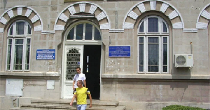 Absolvenţii de liceu sunt în febra înscrierilor la facultate