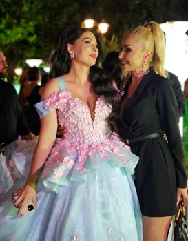 Sonia Trifan i-a creat rochia de mireasa Medanei Oprea foto: arhiva personală