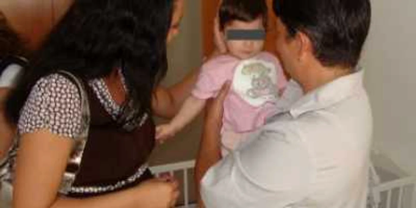 Râmnicu Vâlcea: Zeci de familii aşteaptă să adopte un copil