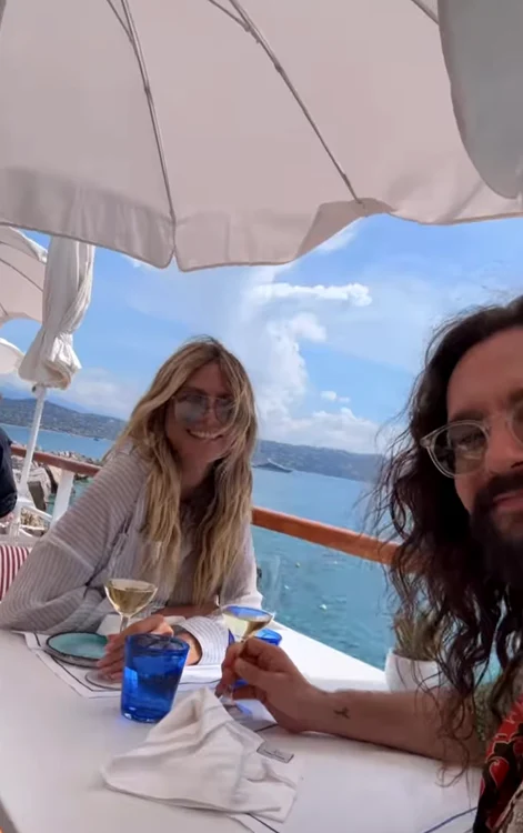 Heidi Klum și soțul (2) png
