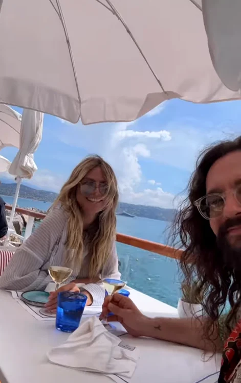 Heidi Klum și soțul (2) png