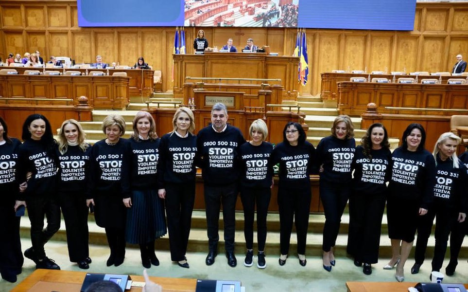 PSD a lansat campania „STOP violență împotriva femeilor”. Ciolacu: La fiecare 12 minute, o persoană este victimă a violenței domestice