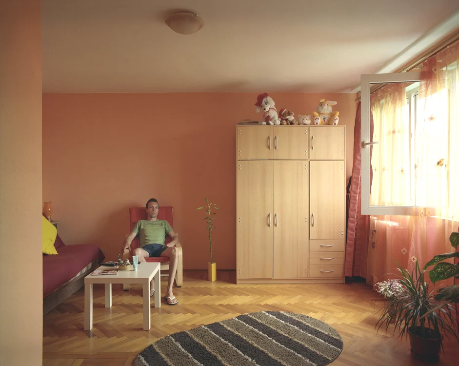 Tinerii aleg să trăiască în garsoniere aerisite
