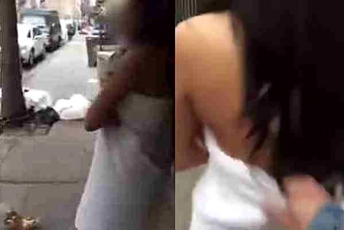 
    Deși femeia a ieșit pe stradă în prosop, bărbatul i l-a smuls în scurt timp, lăsând-o complet goalăfoto: captură video  