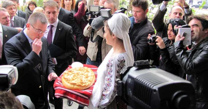 Mihai Răzvan Ungureanu a inaugurat SMURD Teleorman