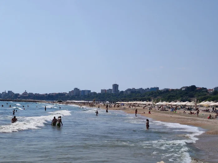 Plajă din Constanța FOTO : C. Mazilu