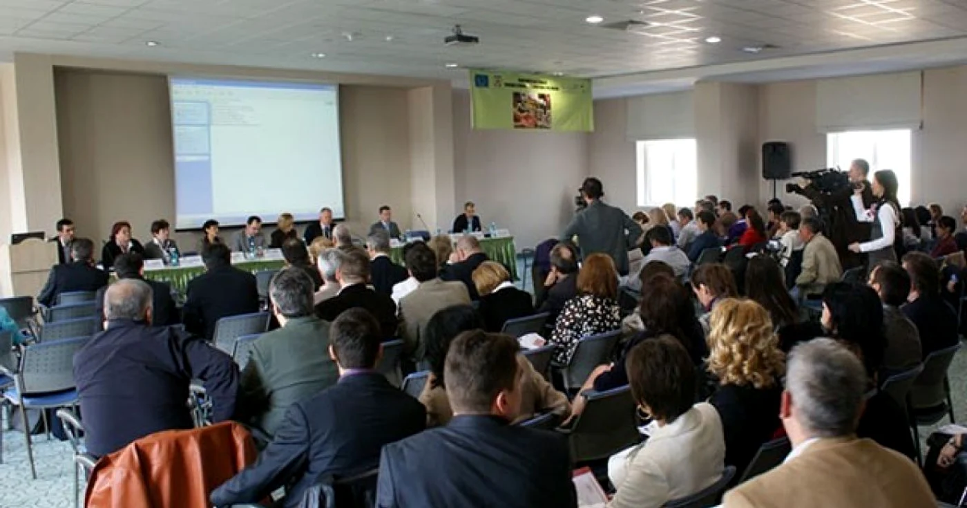 Zeci se specialisti in domeniul biologiei se vor reuni in Bacau 