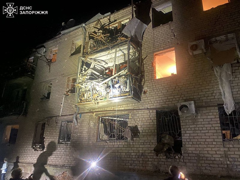Noapte de coșmar în Ucraina: Atacurile rusești cu drone și rachete lasă în urmă civili morți și pagube masive