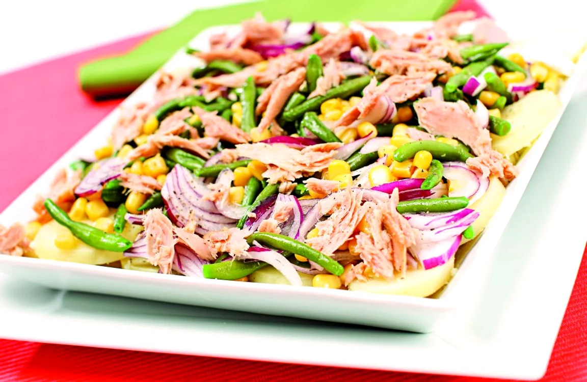 salata ton shutterstock 83491141 jpeg