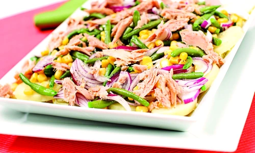 salata ton shutterstock 83491141 jpeg