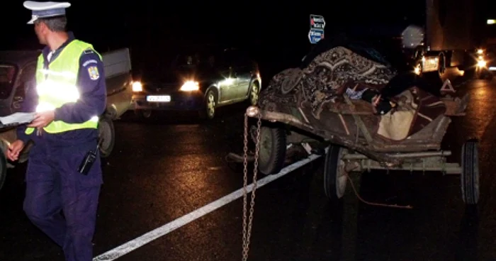 Poliţiştii au făcut cercetări la faţa locului (foto arhiva)