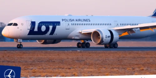 LOT Polish Airlines FOTO Facebook