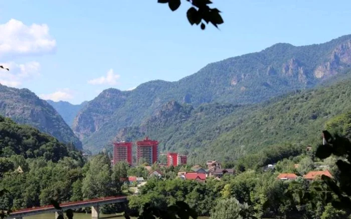 Staţiunea balneoclimaterică Călimăneşti - Căciulata din Vâlcea Foto Adevărul