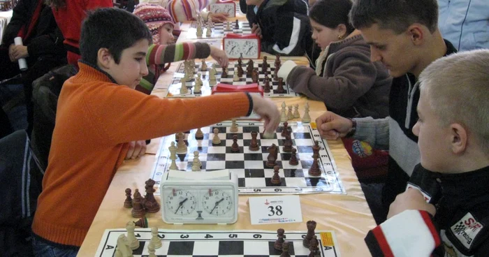 Arad: Cinci mari maeştri şi-au anunţat prezenţa la campionatul de şah Arad Open 2009