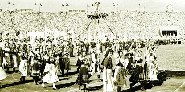 stadion 23 august 1953 foto afp