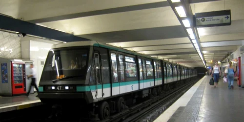 metrou paris FOTO wikipedia.org