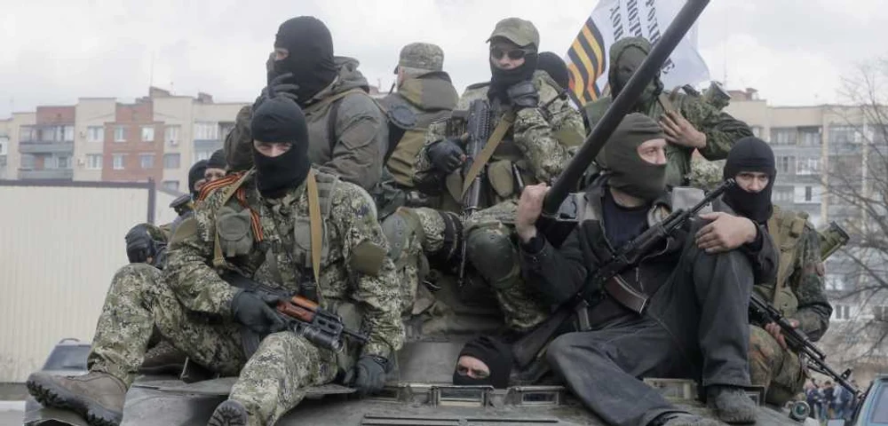 „Omuleți verzi” în Estonia. Va apăra NATO țările Baltice dacă Rusia pornește un nou război?