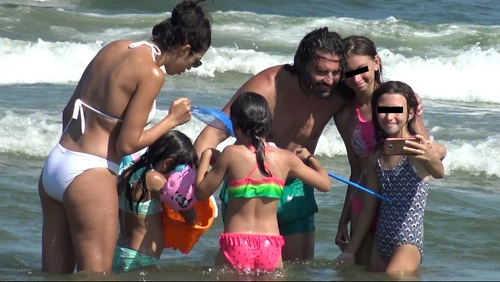 Familia Pascu, pe Litoralfoto: BLITZ