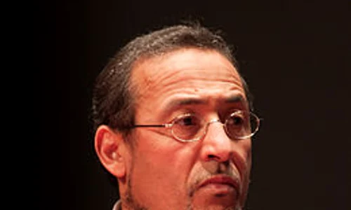 „Nu totul este absolut în Coran“   interviu cu Tareq OUBROU, imam şi scriitor francez jpeg