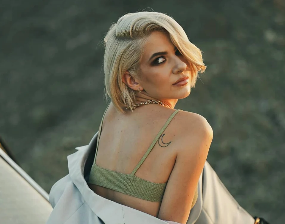 
    Lidia Buble lucrează intens pentru că plănuiește să lanseze un nou albumSursă foto: Arhivă personală   
