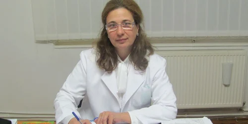 Dr. Monica Vlăduţ