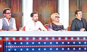 bravo14 vedete 2 col bravo  jpeg