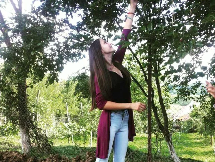 Suzy intrase cu media 8,10 la Liceul "Constantin Brâncoveanu" din Horezu