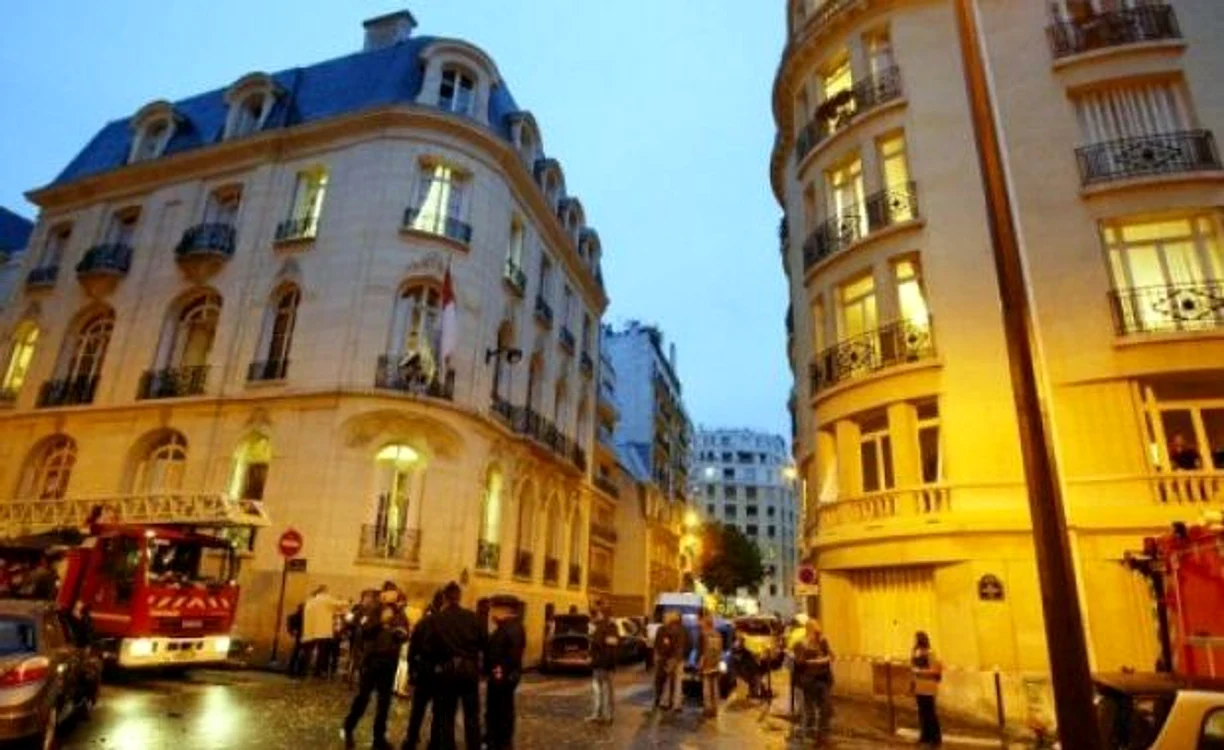
    Bomba a explodat în apropierea Ambasadei Indoneziei din Paris.  