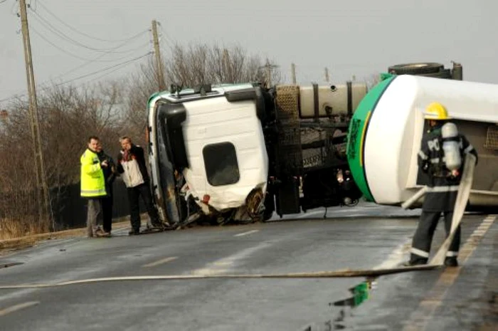 Poliţia şi pompierii au intervenit rapid Foto:Arhivă Adevărul