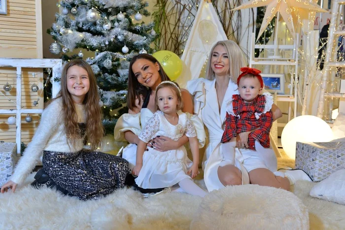 2 vedete white christmas party 3 jpg jpeg