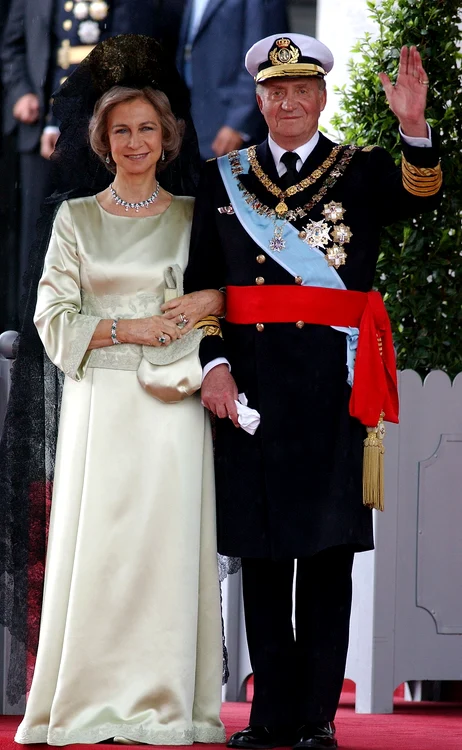 Regele Juan Carlos și Regina Sofia la nunta lui Felipe   GettyImages 50885854 jpg