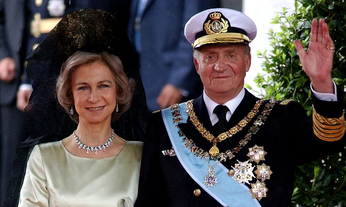 Regele Juan Carlos și Regina Sofia la nunta lui Felipe   GettyImages 50885854 jpg