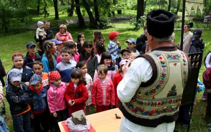 Cei
mici se vor distra pe cinste la Castelul Bran. FOTOArhivă