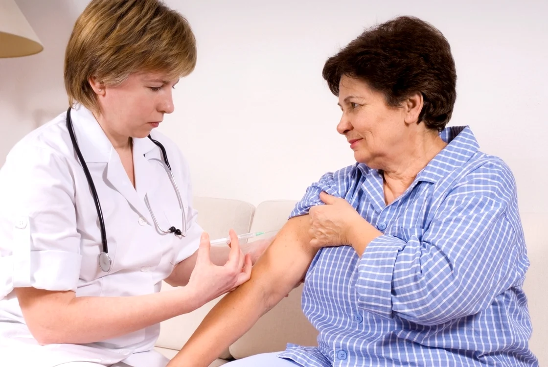 Dozele de vaccin împotriva noii gripe se ridică de la Direcţia de Sănătate Publică