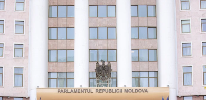 Conform sondajului, două partide și un bloc vor ajunge în Parlament. FOTO: Arhivă