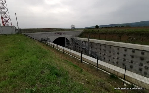 tunelul feroviar turdas foto daniel guta adevarul