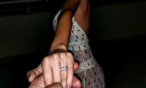 Otilia Bilionera urmează să se căsătorească cu iubitul ei jpeg