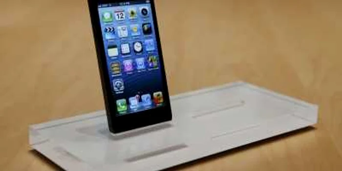 Noul iPhone 5 a fost lansat odată cu noul iOS 6 FOTO Reuters