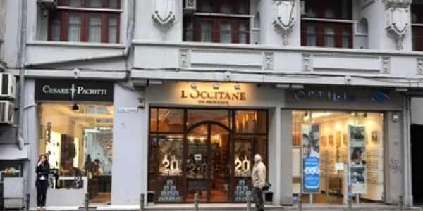 România, campioana scăderilor la chiriile pentru spaţiile comerciale de lux