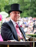 Regina Elisabeta cu fiul ei preferat, Prințul Andrew aka Andrew Mountbatten Windsor Profimedia jpeg