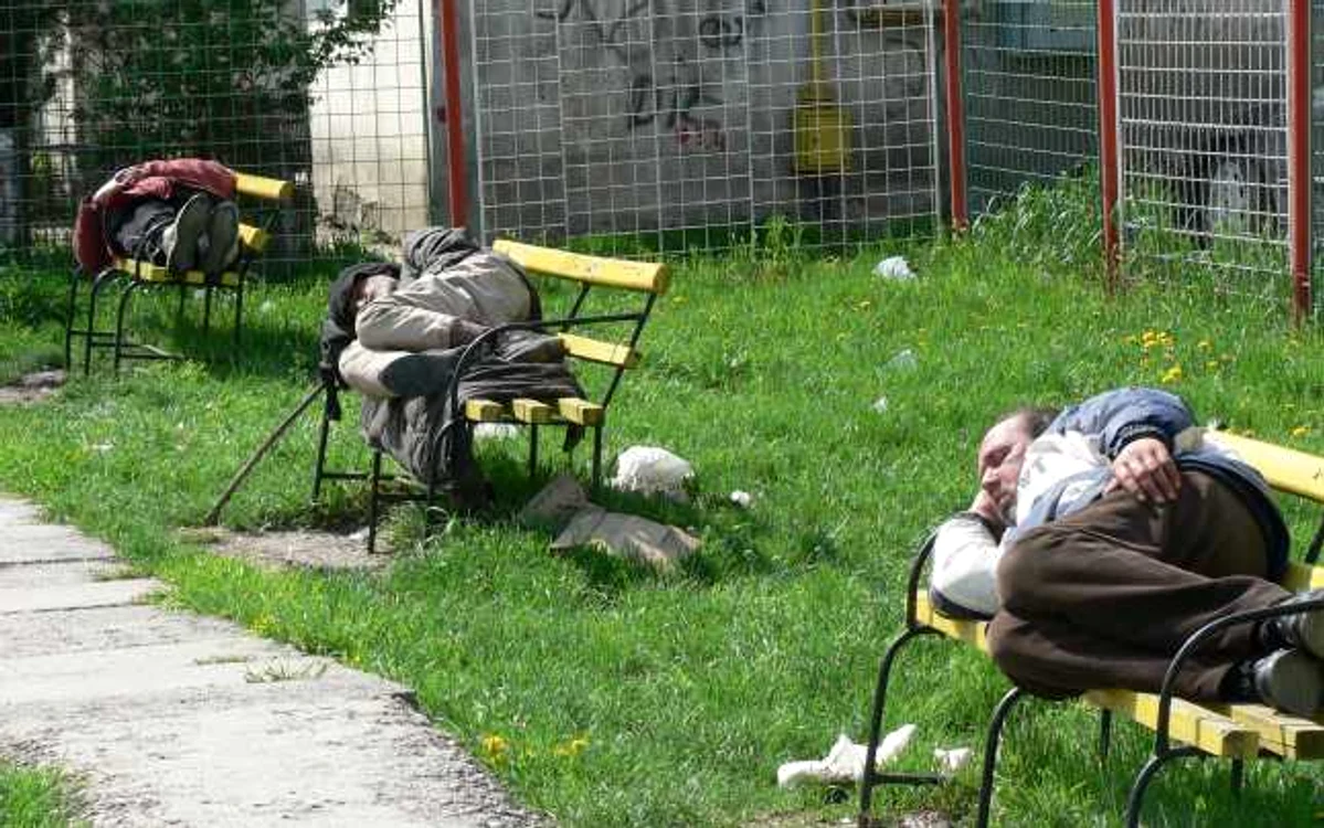 Oamenii fără adăpost vor intra în vizorul poliţiei
