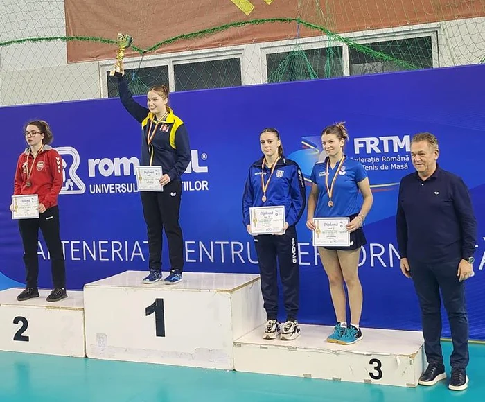 Daniela Găină a cucerit medalia de bronz la U 19 FOTO: arhiva Felicia Coneschi