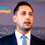 vlad gheorghe foto facebook png