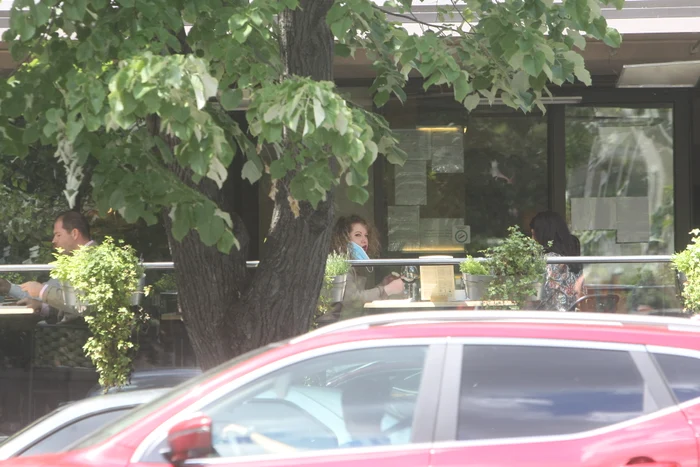 Oanei Lis i-au lipsit ieșirile la terase